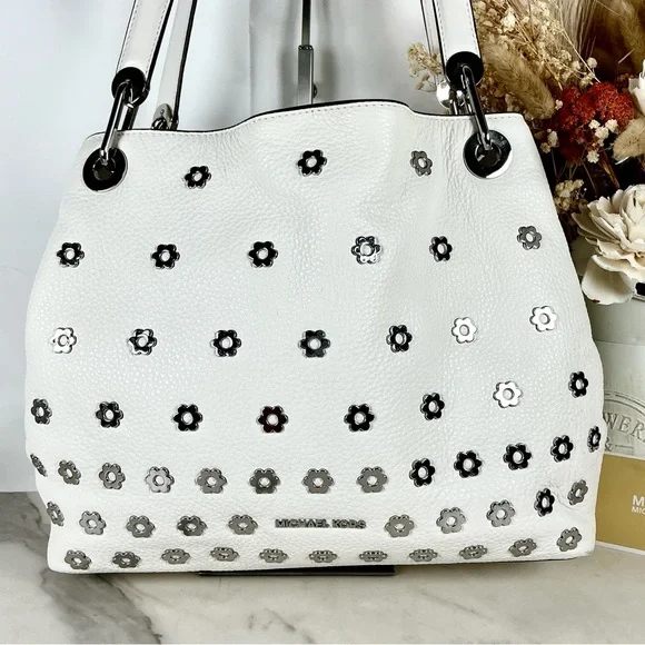 Michael Kors Raven White Silver Floral Flower Stud Shoulder Hand Bag Leather - Picture 3 of 15